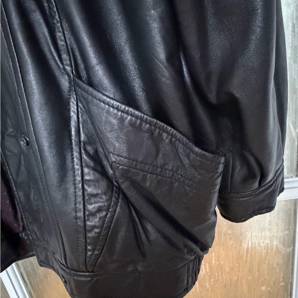 Vintage Jean Pierre Genuine Leather Jacket – Women’s M - Picture 11 of 13